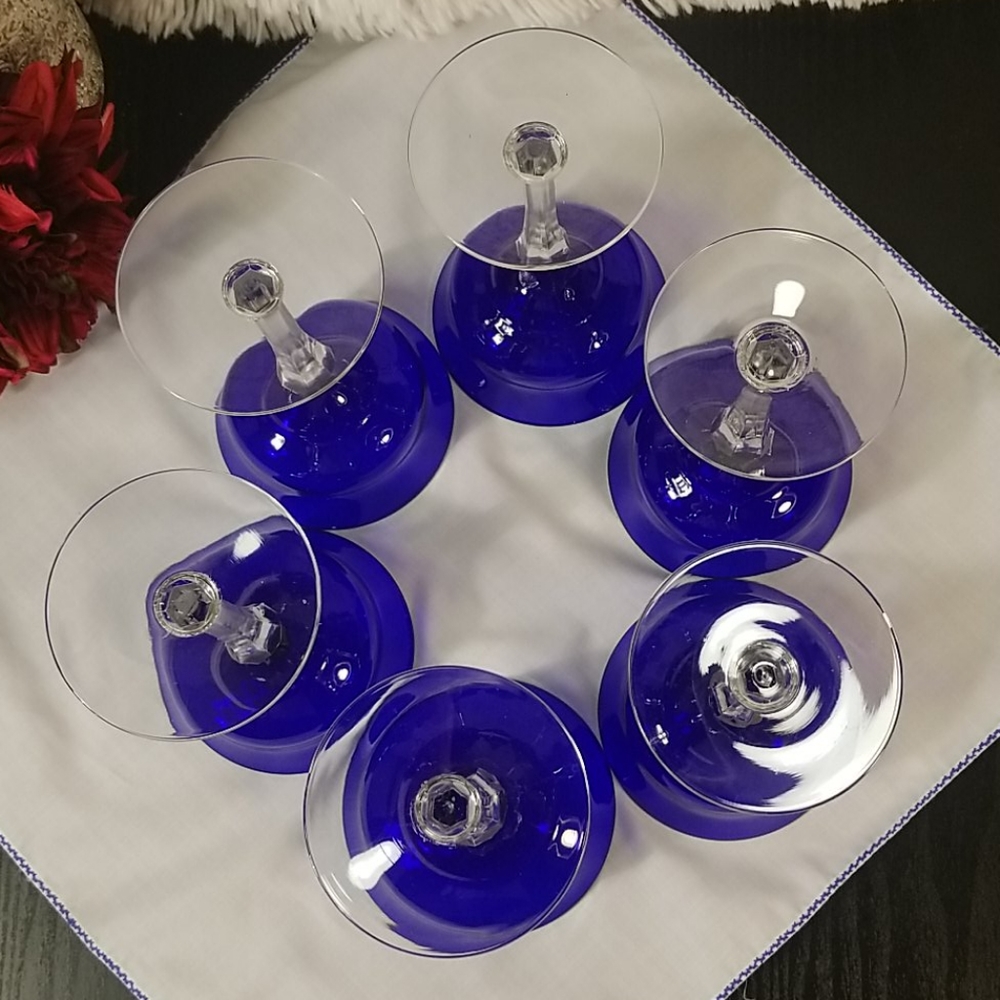Louie Glass Colbalt Champagne Glasses - Picture 3 of 10